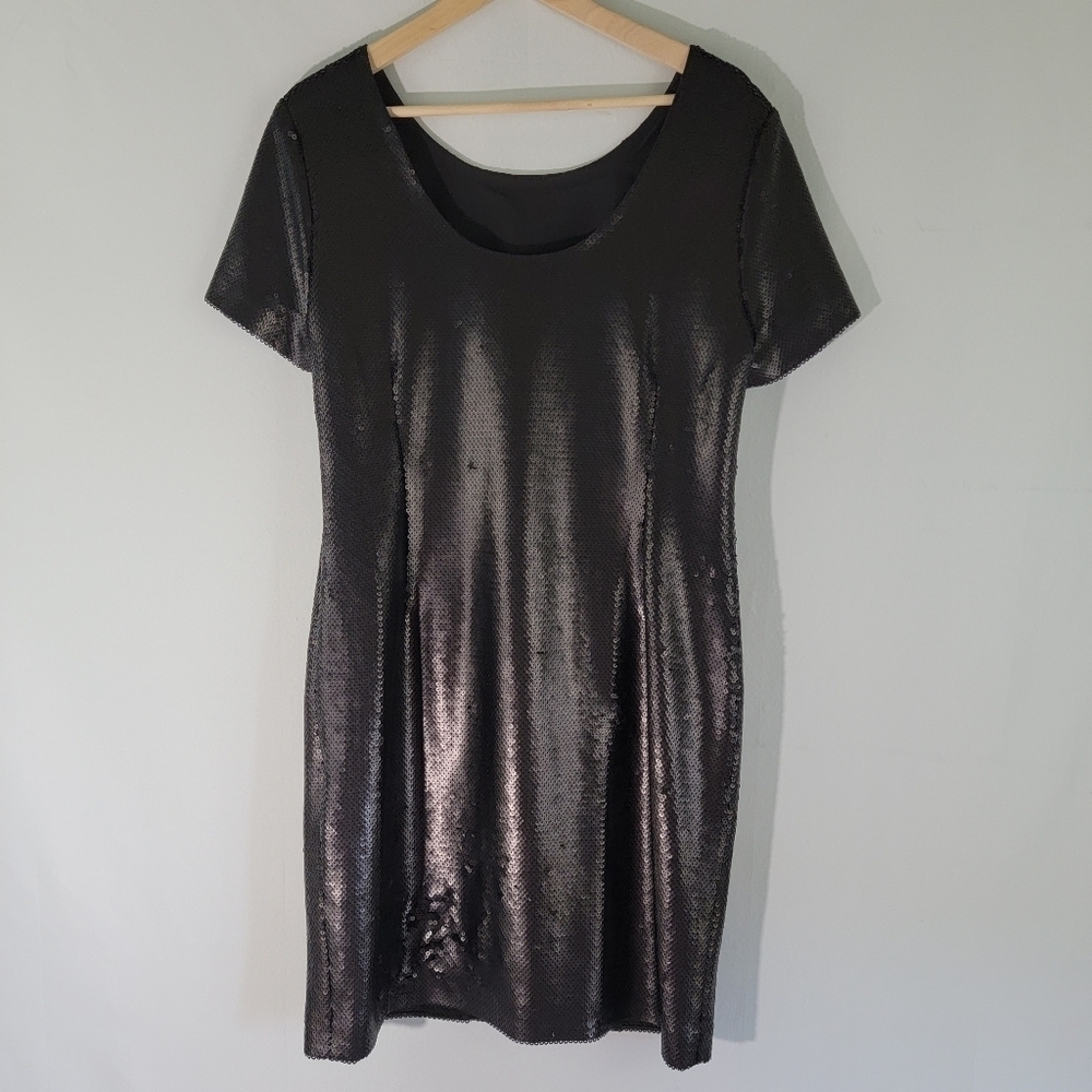 DKNYC Black Sequins Cocktail Sheath Dress Sz 12 Short Sleeve Lined New Year's - Picture 3 of 12